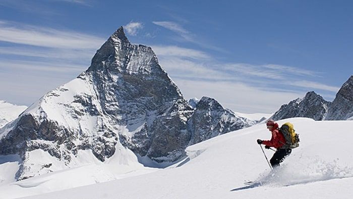 7 Reasons Skiing the Swiss Alps Is Better Than the Rockies