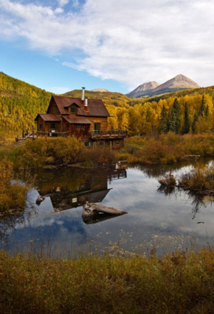Shelter of the Week: Luxury Lodges and Hot Springs in a Former Colorado Ghost Town